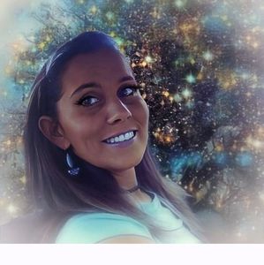 Meet your Posher, Amyjo